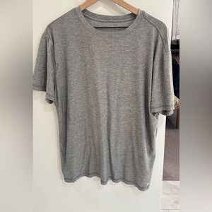Vuori Gray Short Sleeve Tee Classic Style
